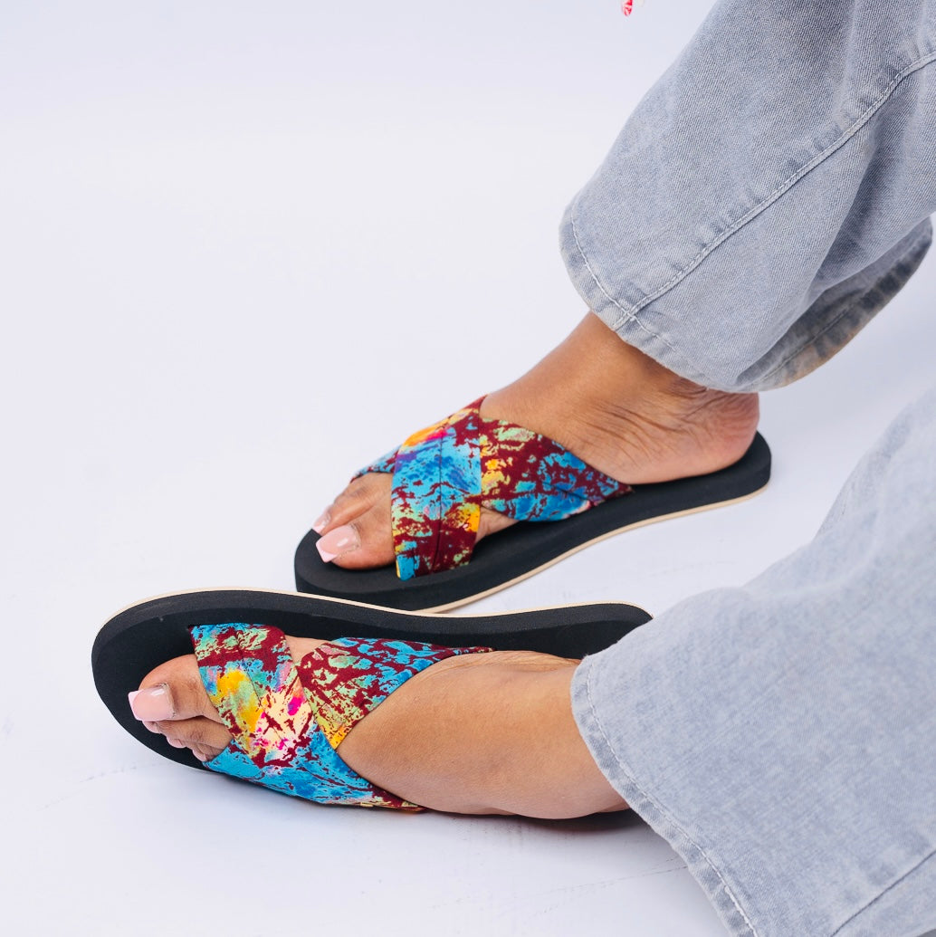 TIE- DYE LIGHT WEIGHT  CROSS OPEN TOE WOMEN SANDALS