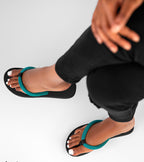 CHALE GRREN/BLACK OPEN TOE MESH/LEATERH THONG FLIP FLOP SANDALS