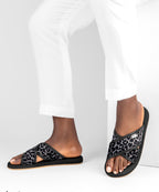 LEOPARD SKIN DOTTED PATTERN CRISSCROSS SANDALS  FOR MEN